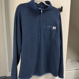 The North Face Men's Navy Zip-Up Sweater